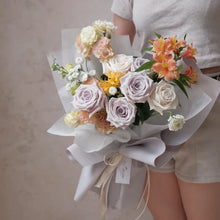 Load image into Gallery viewer, 花束 生日花束 花禮 玫瑰花束