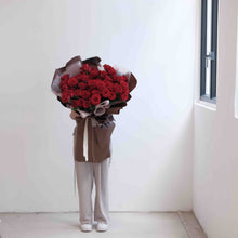Load image into Gallery viewer, LeJardin Love &amp; Romance | Oh My Lady|
