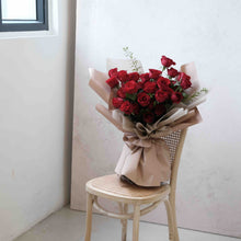 Load image into Gallery viewer, 紅玫瑰 花束 求婚花束
